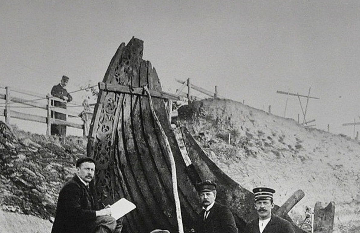 Excavation of the Oseberg ship - 1904