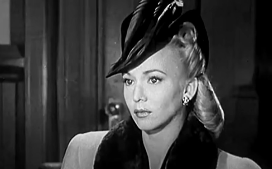 Screenshot Behind Green Lights (1946)