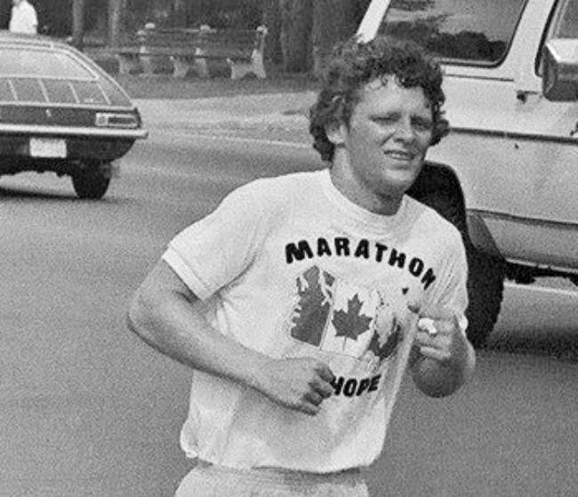  Terry Fox, Canadian cancer fund-raiser, during his 1980 