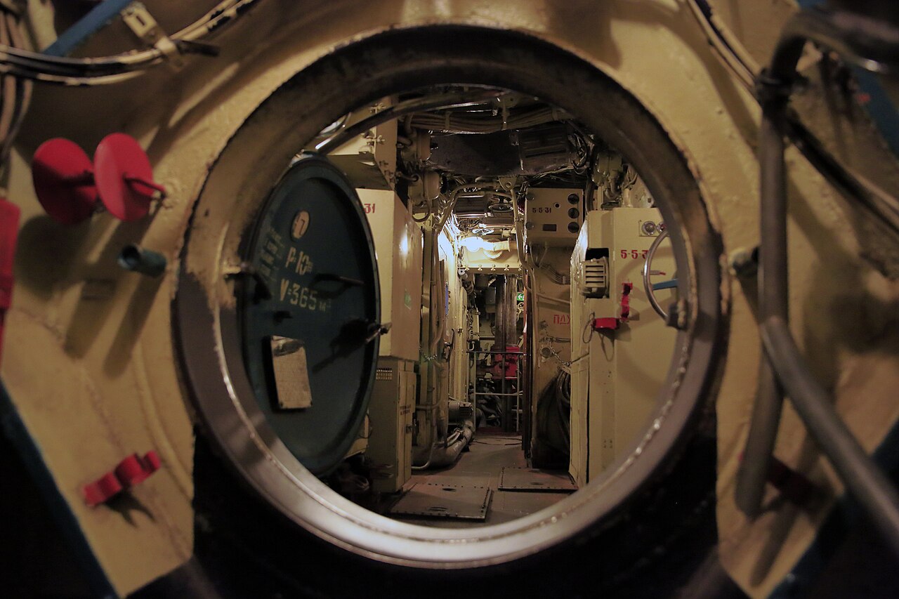 Inside the K-24 submarine 