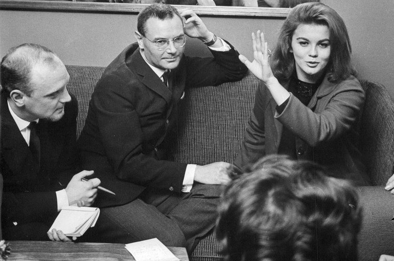 Ann Margret During A Press Conference In Stockholm