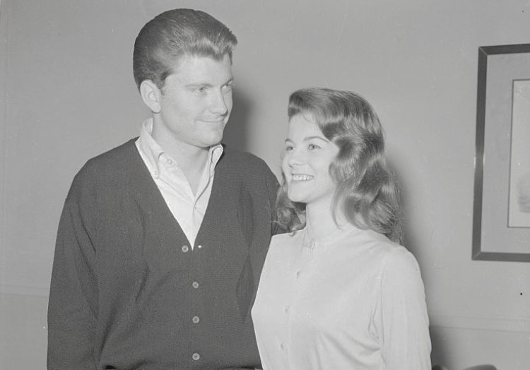 Actress-singer Ann Margret, is shown with her fiance Bert Sugarman