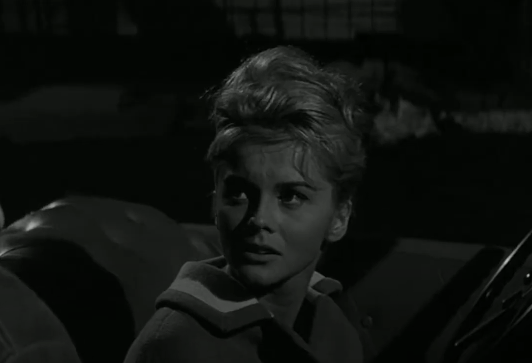 Screenshot of the movie Once a Thief