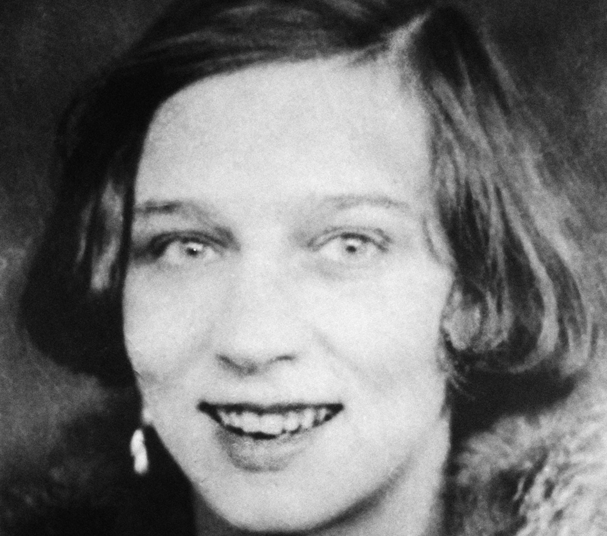 Polly Hamilton Keele, girlfriend of American bank robber John Dillinger