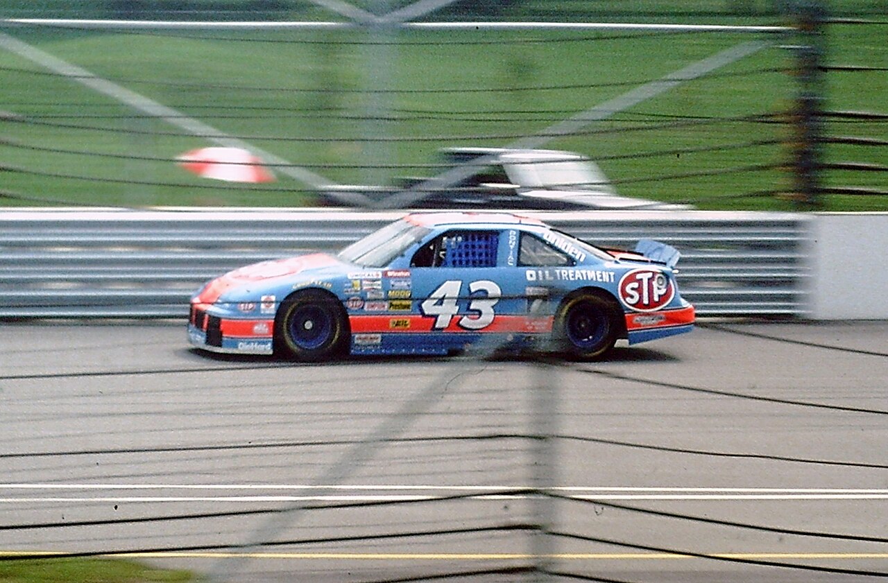 Richard Petty in car #43