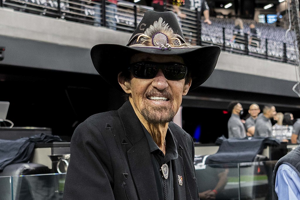 Richard Petty posing for a photo