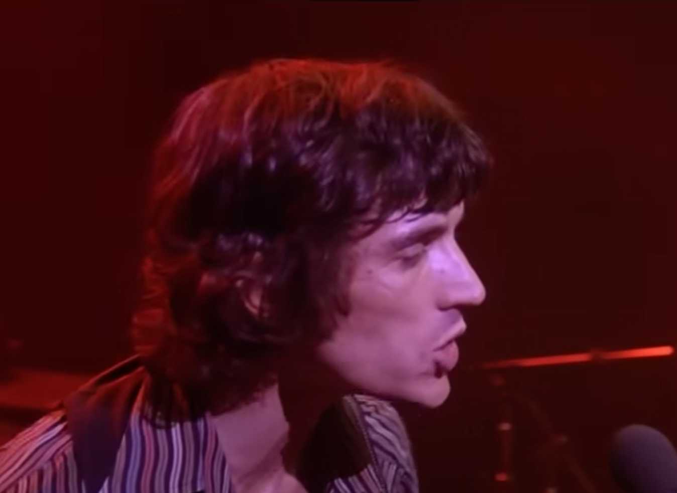 Screenshot of Rick Danko on stage from - The Last Waltz (1978)