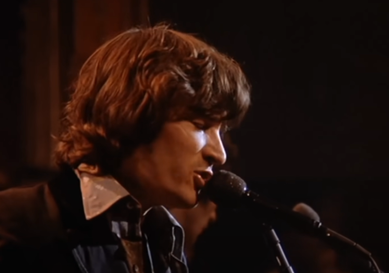 Screenshot of Rick Danko on stage from - The Last Waltz (1978)