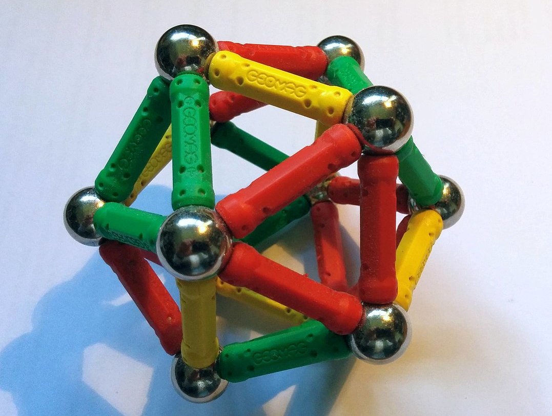 Icosahedron made with magnets