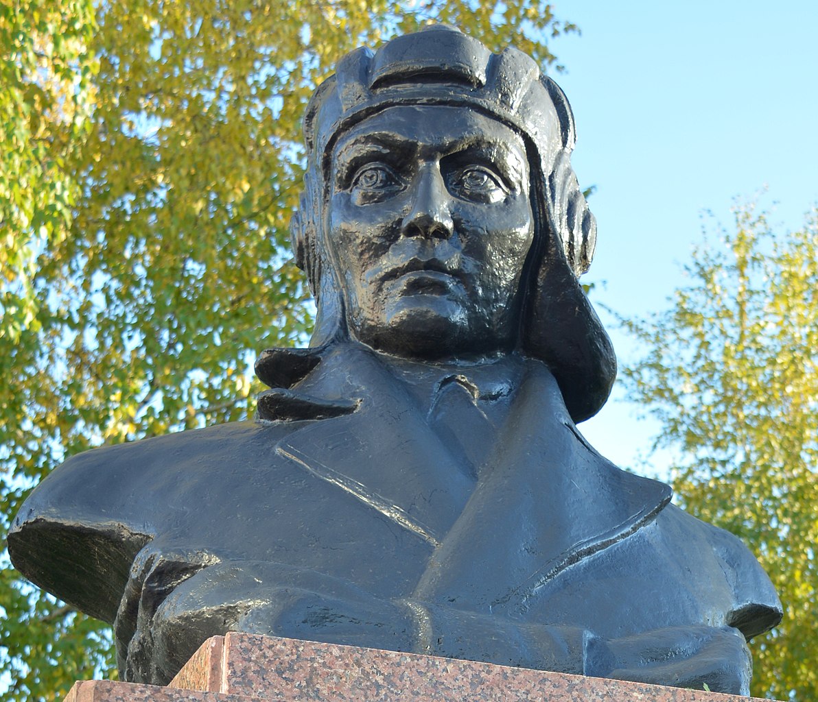 Bust of Mariya Oktyabrskaya in Tomsk