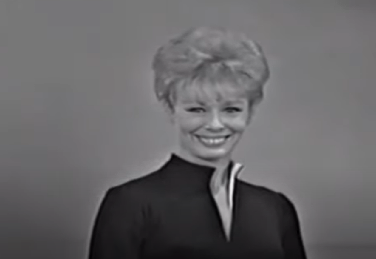 Screenshot of Gwen Verdon from - The Danny Kaye Show (1963-67)