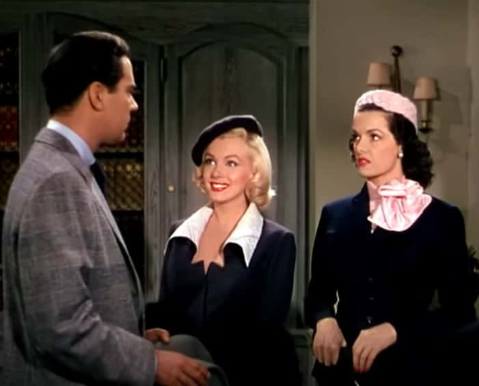 Screenshot of Marilyn Monroe And Jane Russell In 