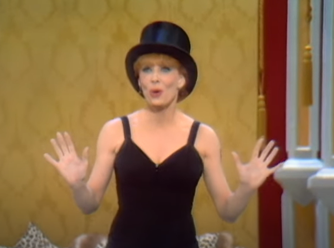 Screenshot of Gwen Verdon from - The Ed Sullivan Show (1948-71)