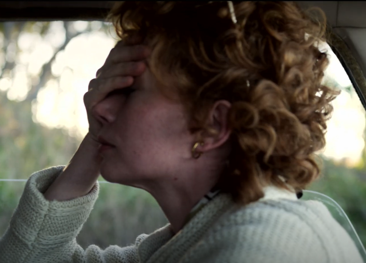 Screenshot of Gwen Verdon (Michelle Williams) and Bob Fosse (Sam Rockwell) from - Fosse/Verdon (Tv Series 2019)