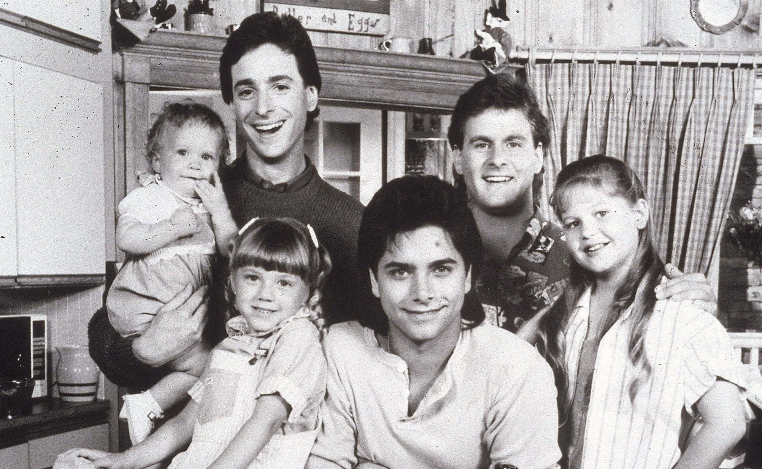 Promotional portrait of the cast of the television series, 'Full House,