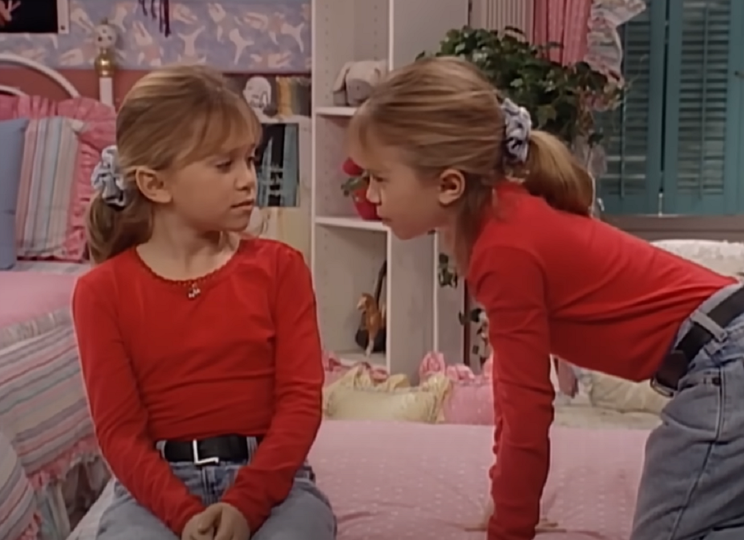 Screenshot of Olson Twins in Full House (1987-95)