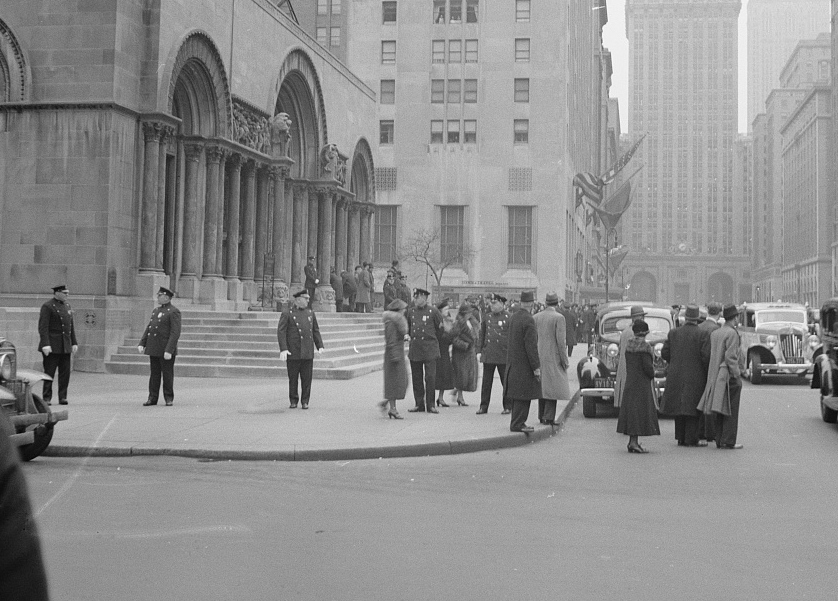 New York City during daytime in the 1930s