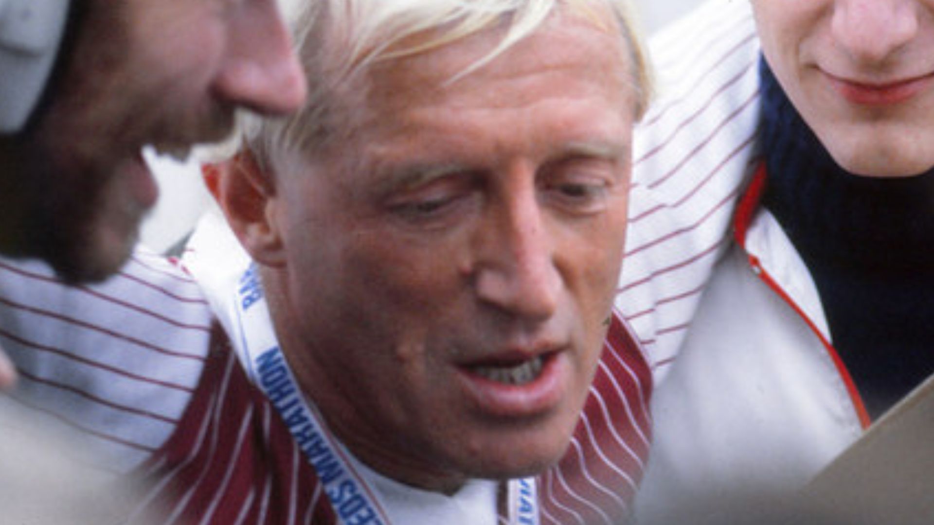 File:Jimmy Savile at the 1982 Leeds Marathon.jpg