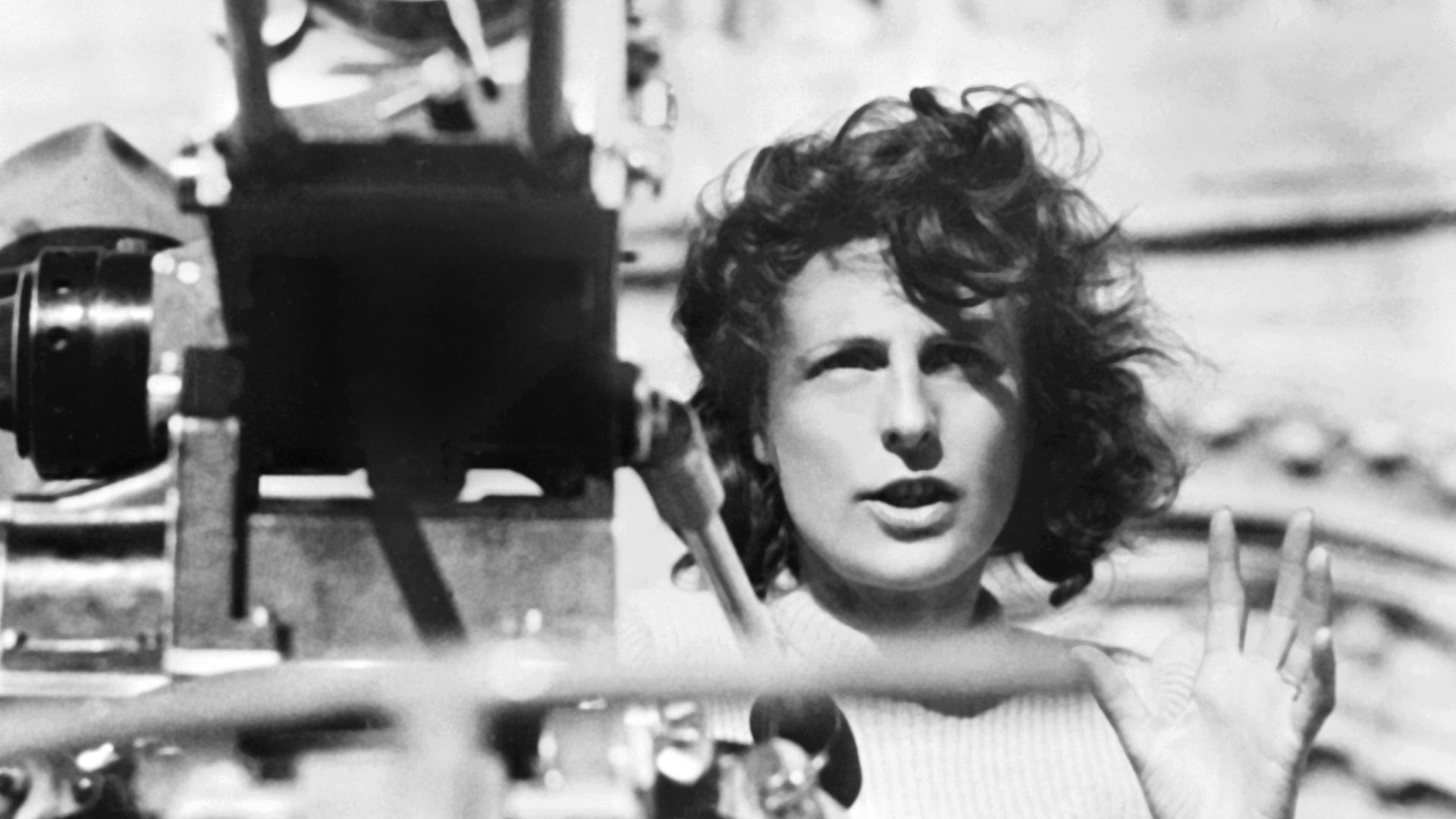 File:Leni Riefenstahl, 1940.jpg