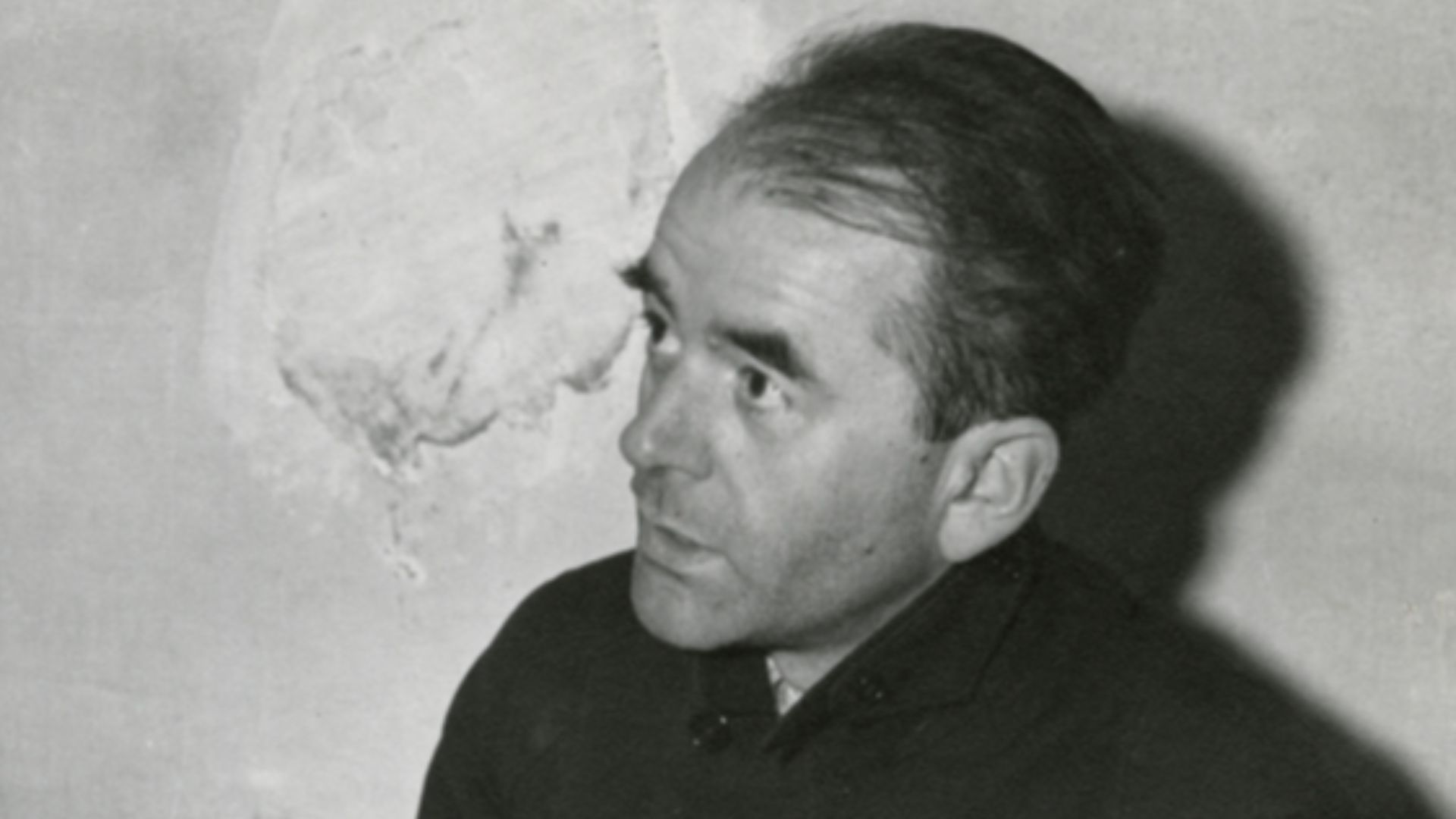 File:Albert Speer in jail cell Nuremberg Germany 1945.jpeg