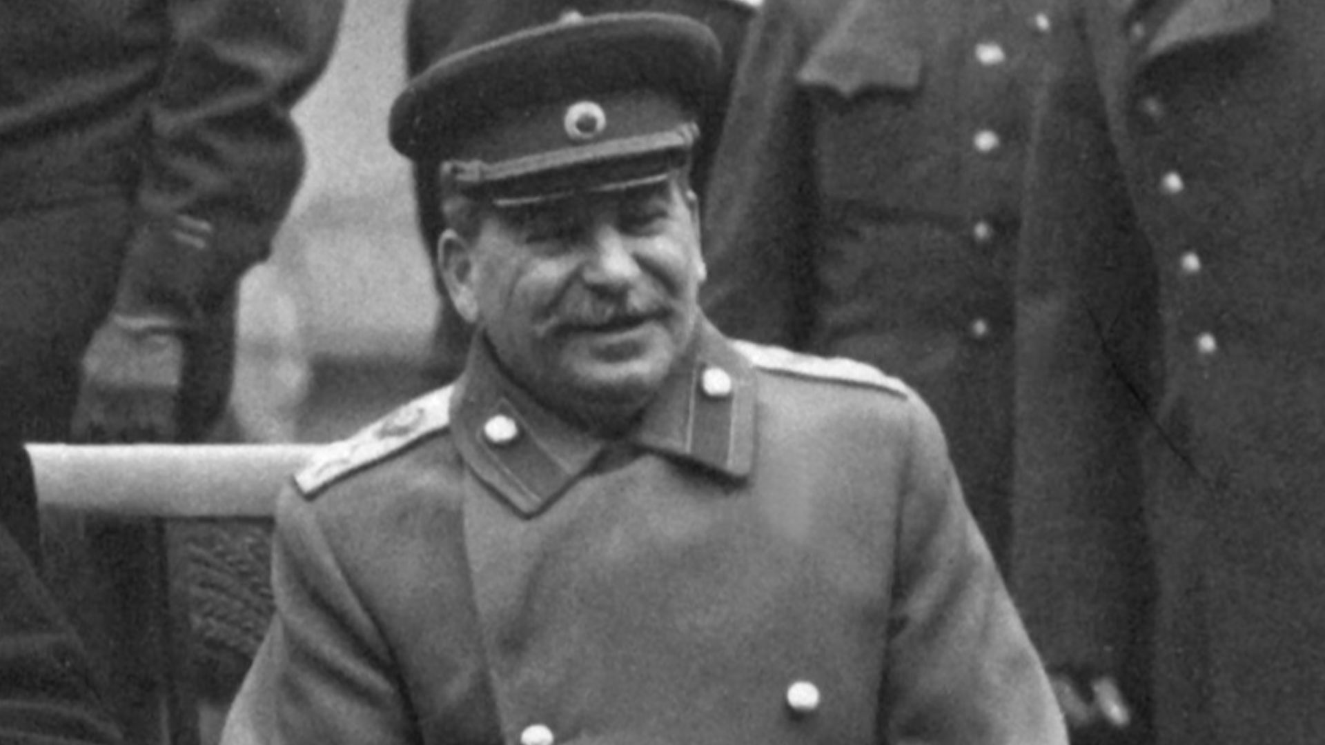 File:Yalta Conference (Churchill, Roosevelt, Stalin) (B&W).jpg