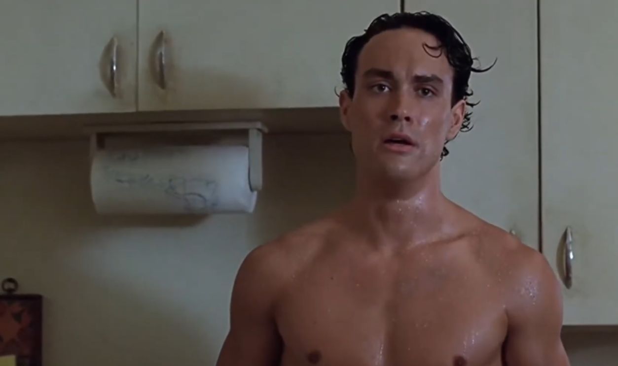 Screenshot from Rapid Fire – “Apartment Fight” (1992)