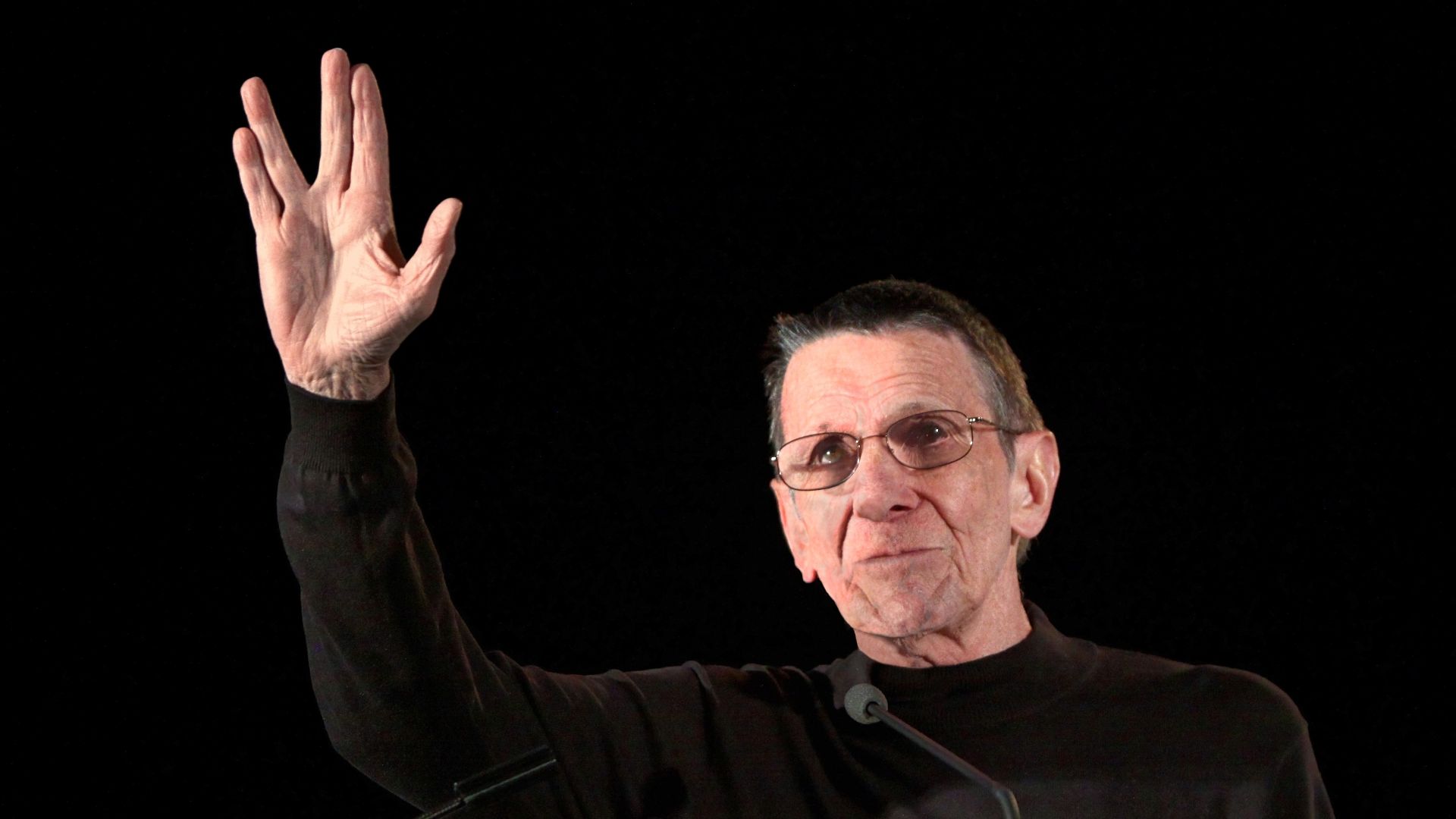 File:Leonard Nimoy (5774458356) 1.jpg