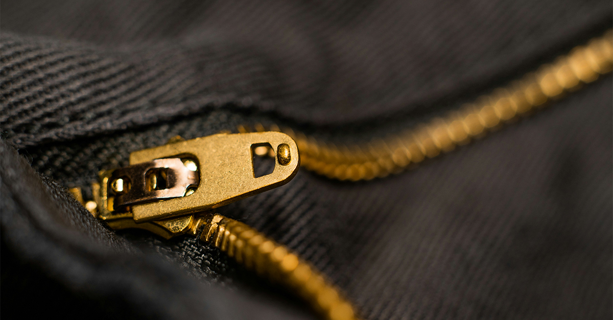 Soldiers line up spaced with pride, Two long rows lined side by side. One sole unit can decide If the rows will unite or divide. What is it?