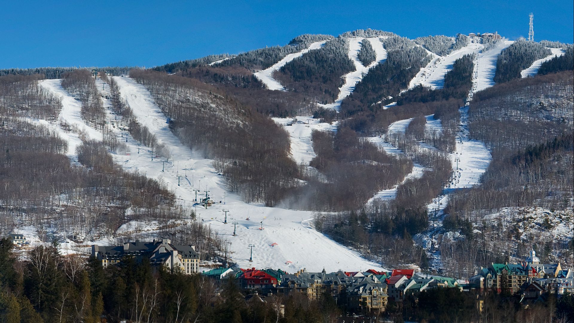 File:Ski Mont Tremblant.jpg