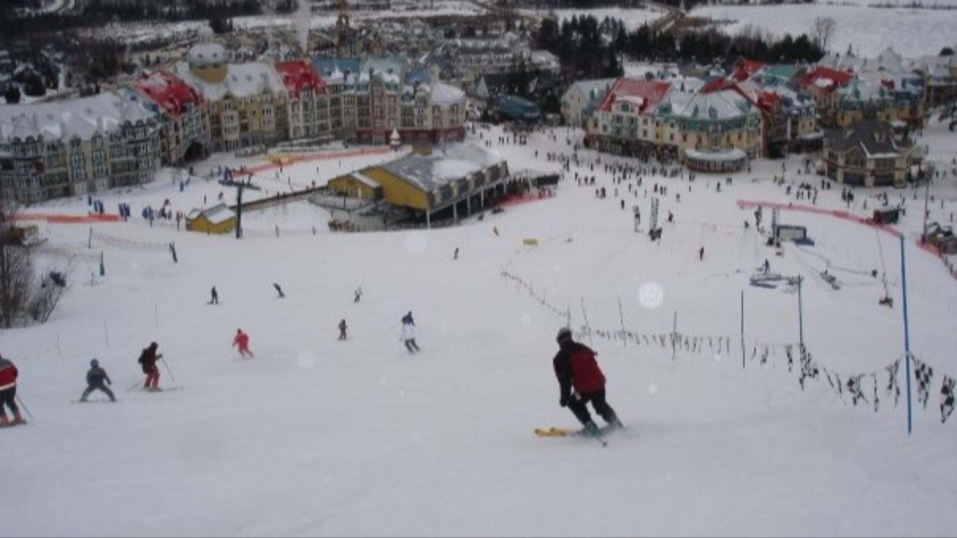 File:Overview of Mont-Tremblant.jpg