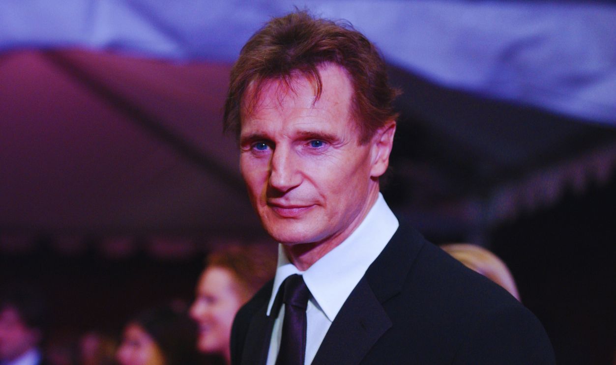 Gettyimages - 117807280, Palm Springs International Film Festival Awards Gala presented by Tiffany & Co. - Red Carpet Liam Neeson during Palm Springs International Film Festival Awards Gala presented by Tiffany & Co. - Red Carpet at Palm Springs Convention Center in Palm Springs, Nevada, United States.