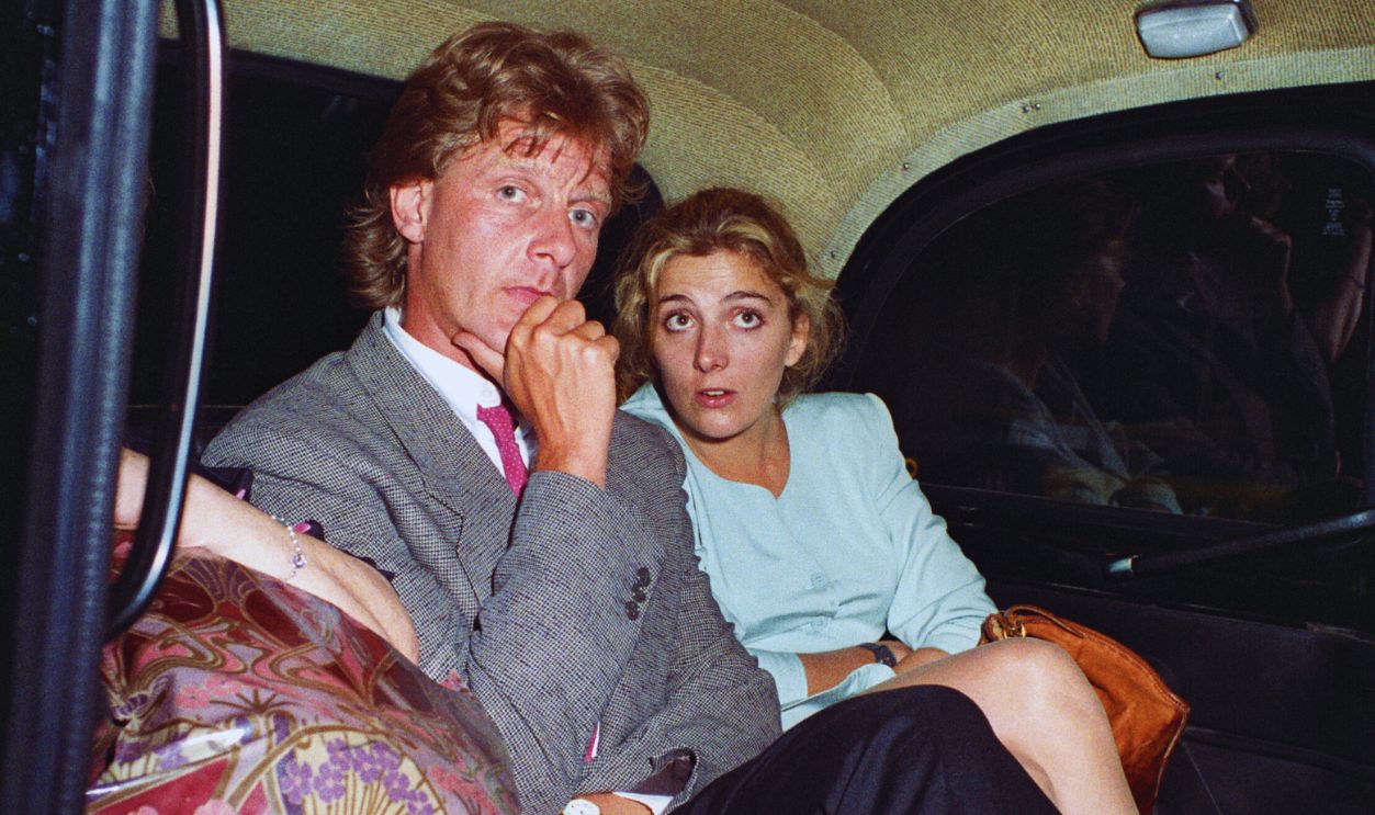 Gettyimages - 85476273, Tom Wargacki Archive LONDON, UNITED KINGDOM -AUGUST 5: Natasha Richardson and husband Robert Fox sighting on August 5, 1988 in London, England.