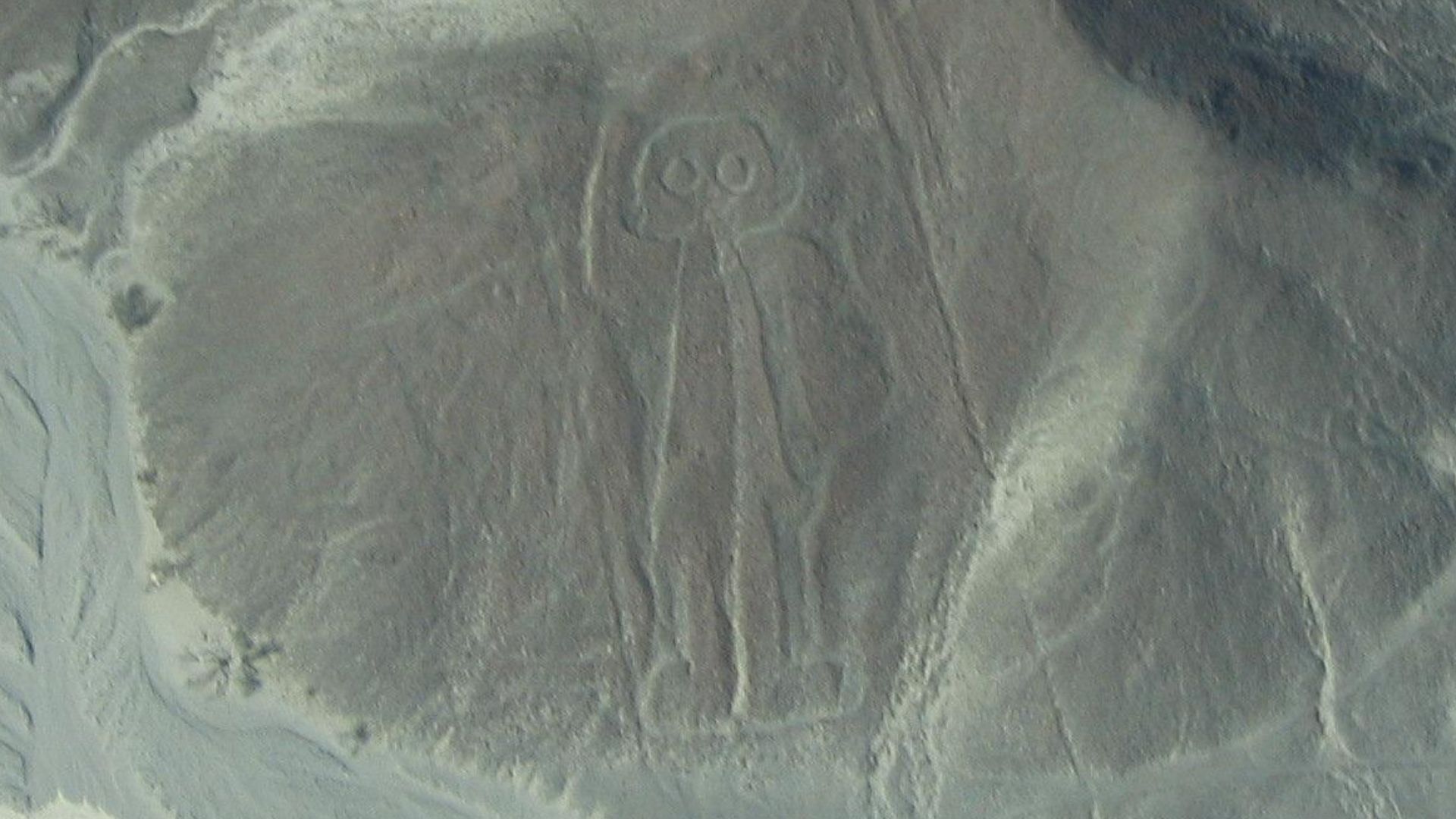 File:Nasca Astronaut 2007 08.JPG