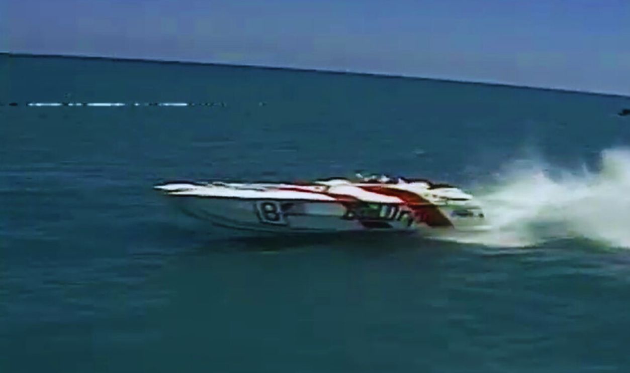 Bud Dry Offshore Racing Skater