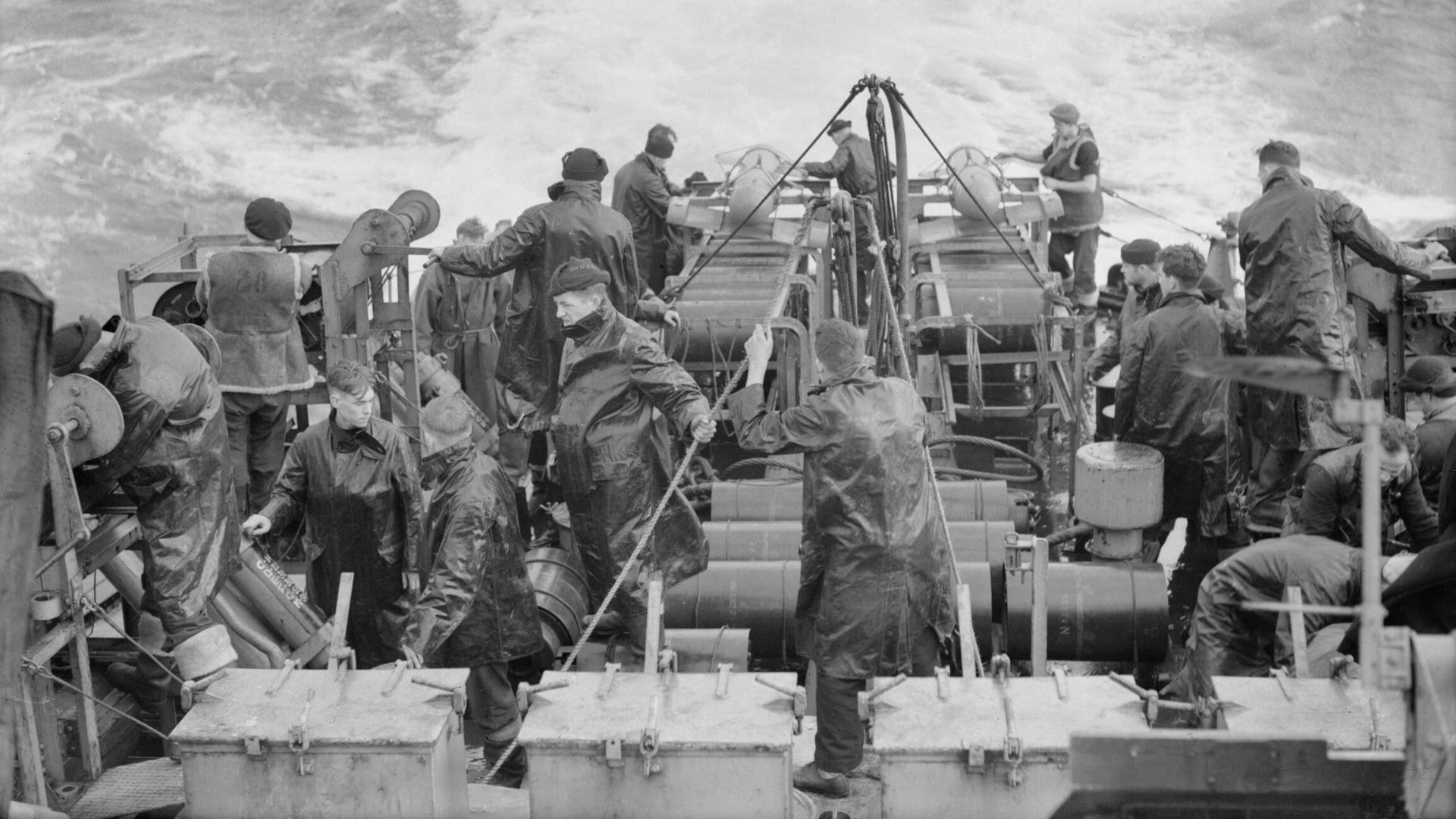 File:The Royal Navy during the Second World War A22025.jpg