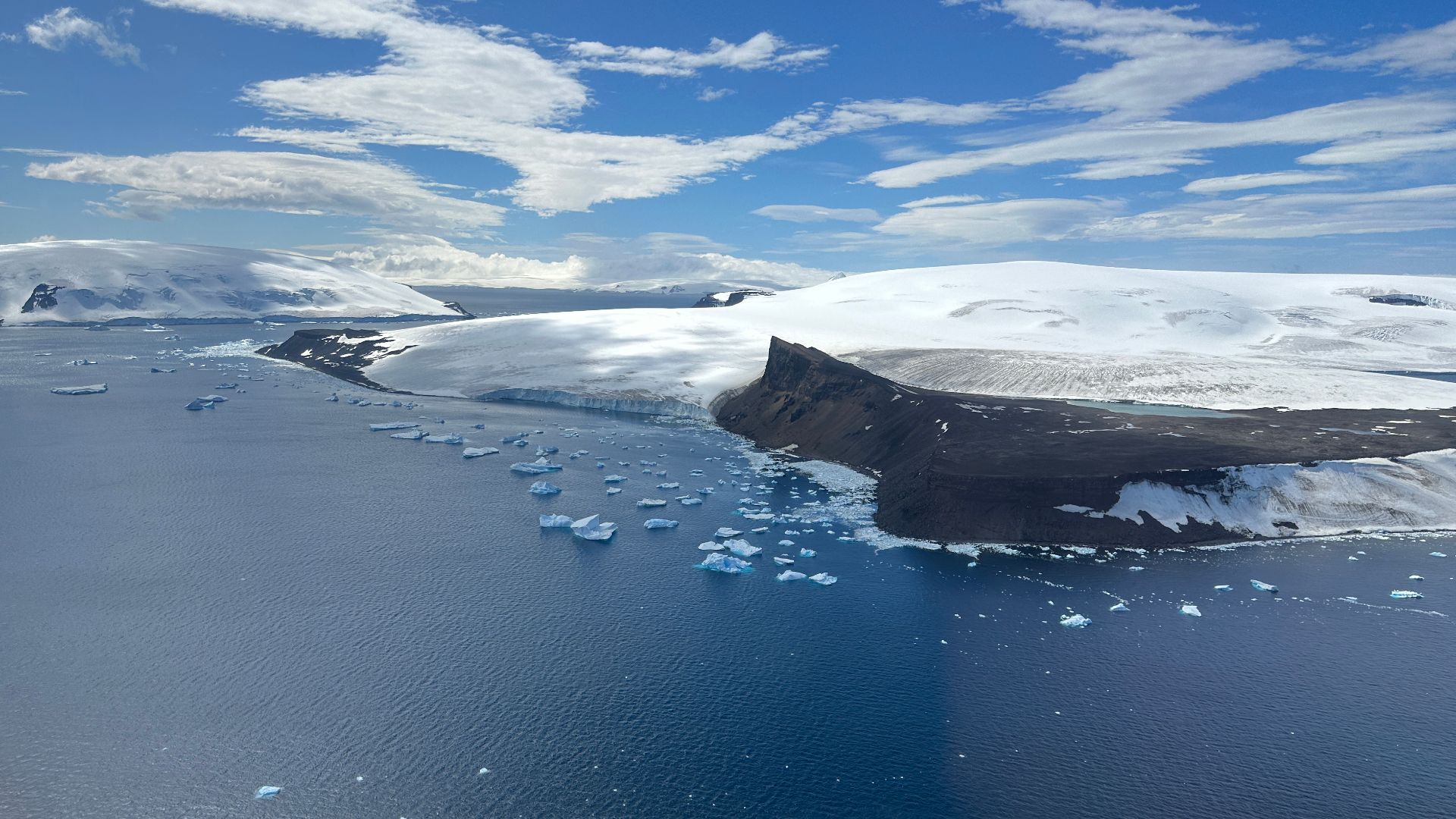 File:Rafael Mariano Grossi, IAEA Director-General, travels to Antarctica on 6 January 2024 - 19.jpg