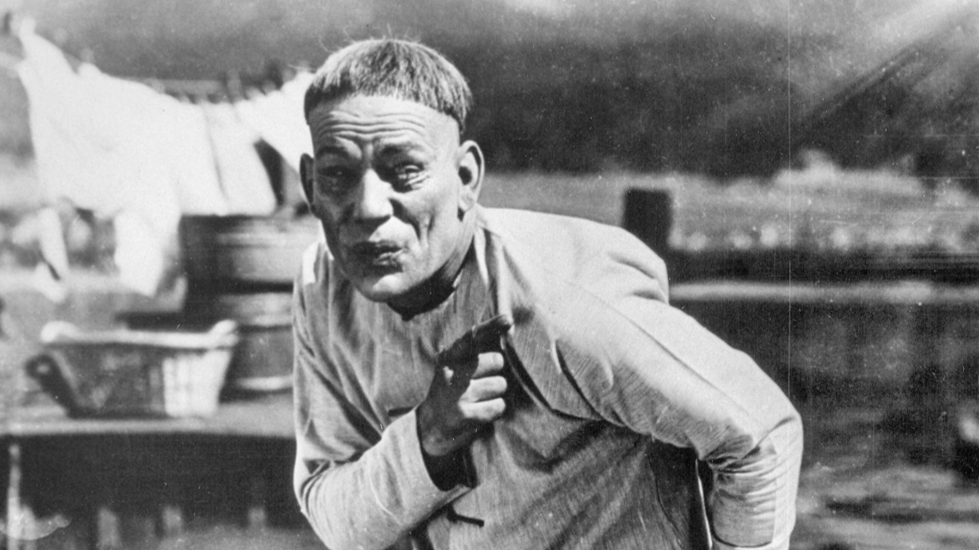 File:Lon Chaney as Chinese immigrant Yen Sin in the film Shadows (1922).jpg