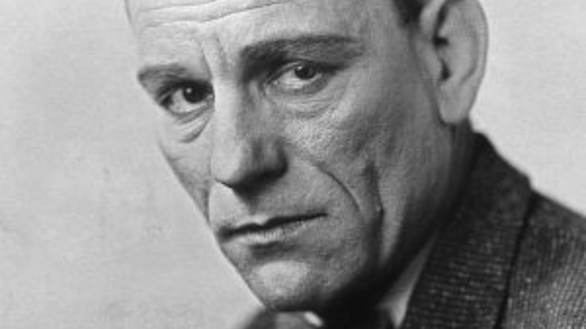 File:Lon chaney c1923.jpg