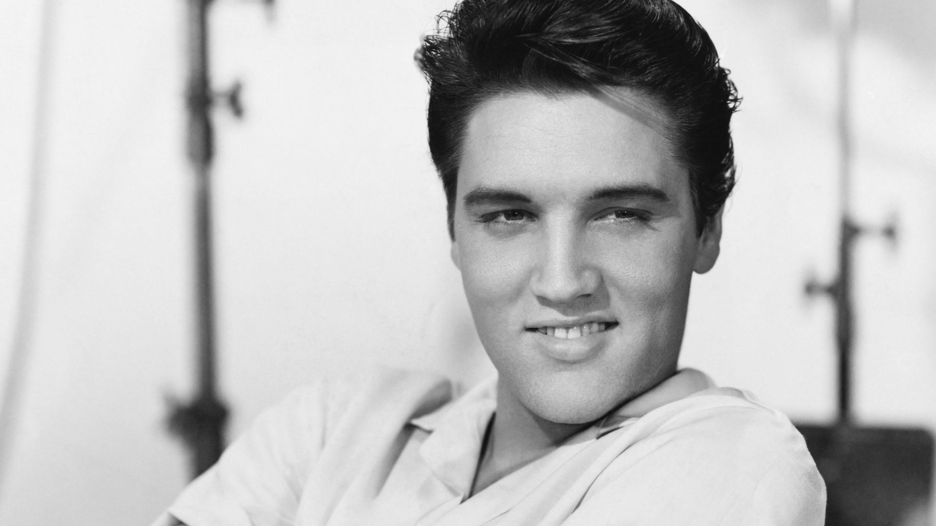 File:Elvis Presley, Modern Screen, June 1958.jpg