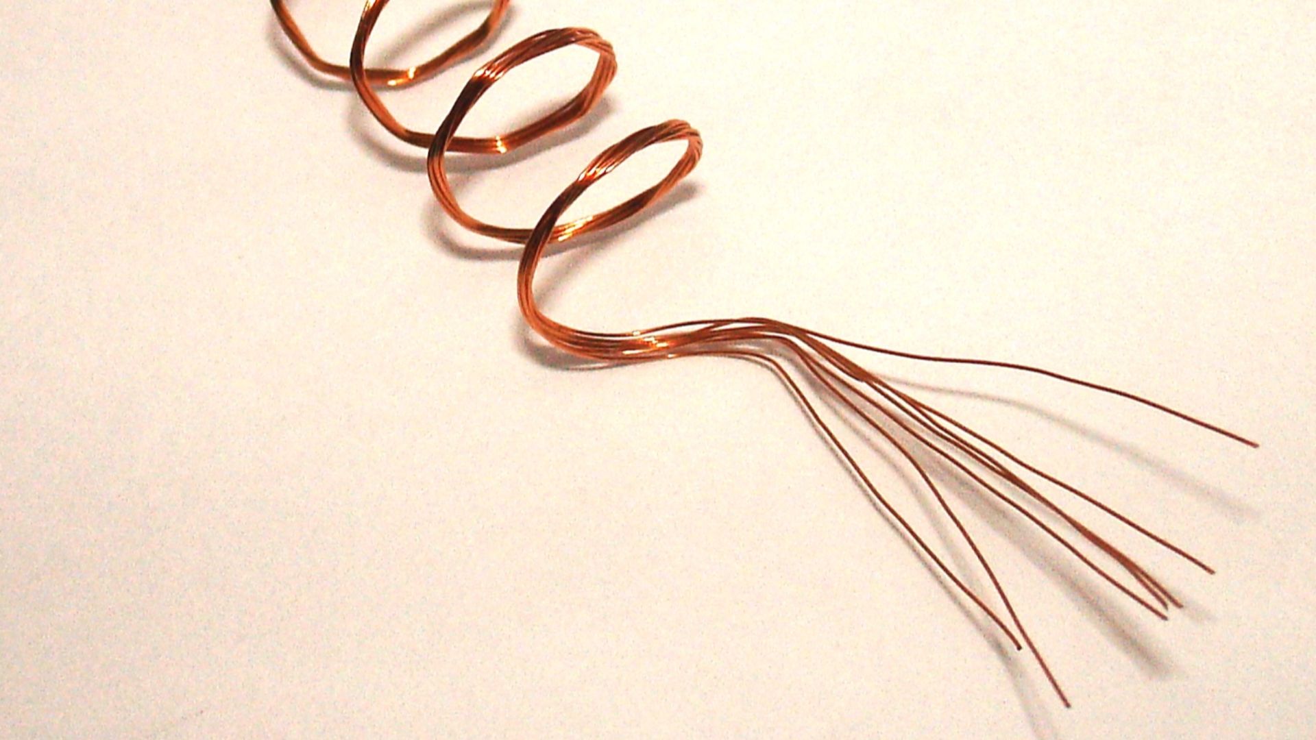 File:Litz wire by Zureks.JPG
