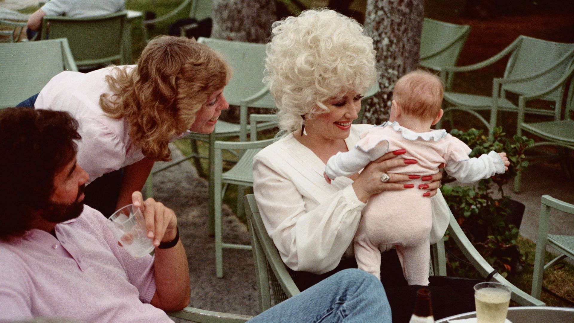 File:Dolly Parton (210610107).jpg