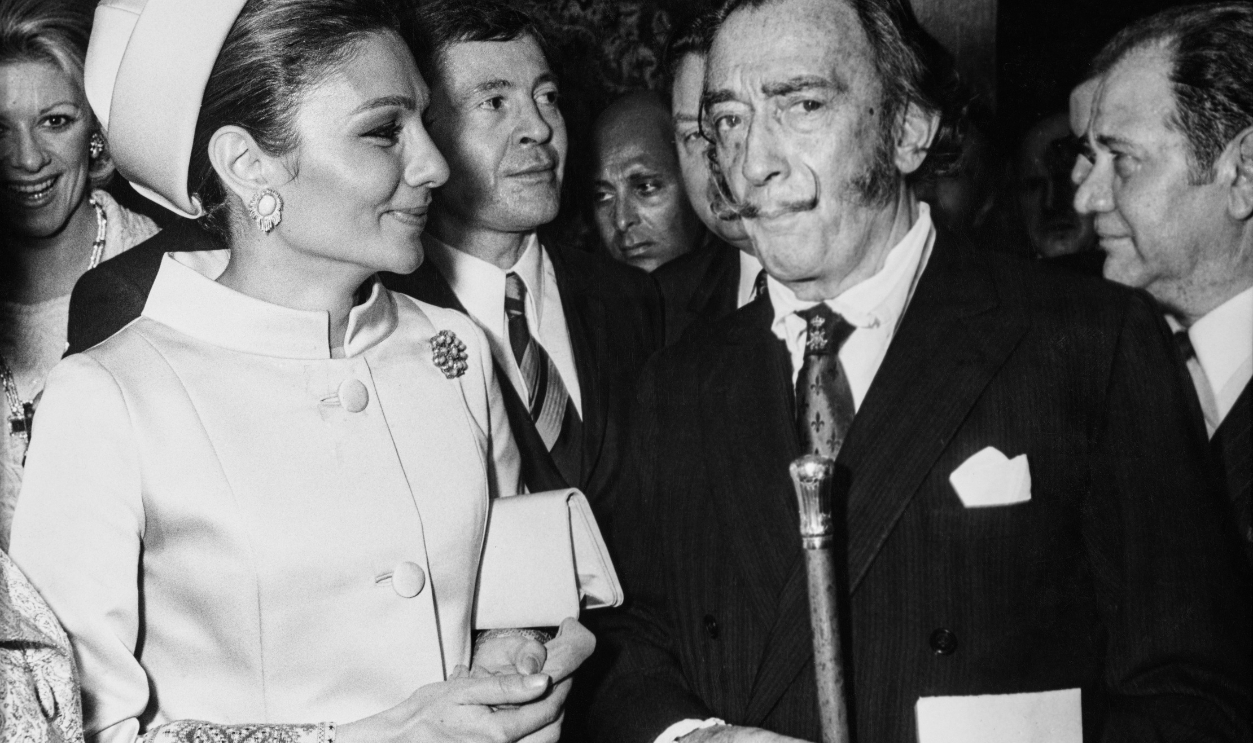 Farah Pahlavi And Salvador Dali