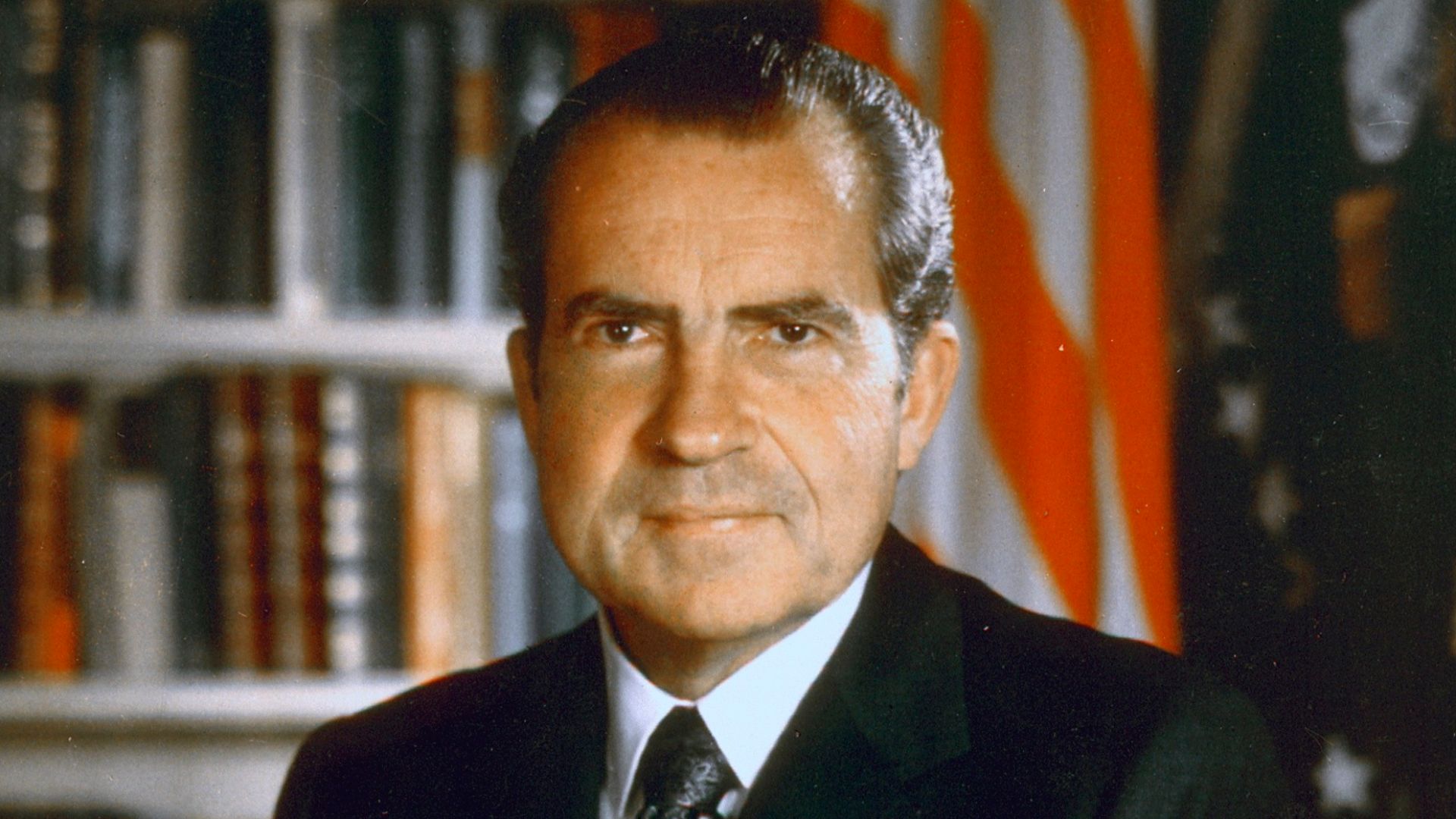 File:Nixon 30-0316a.jpg