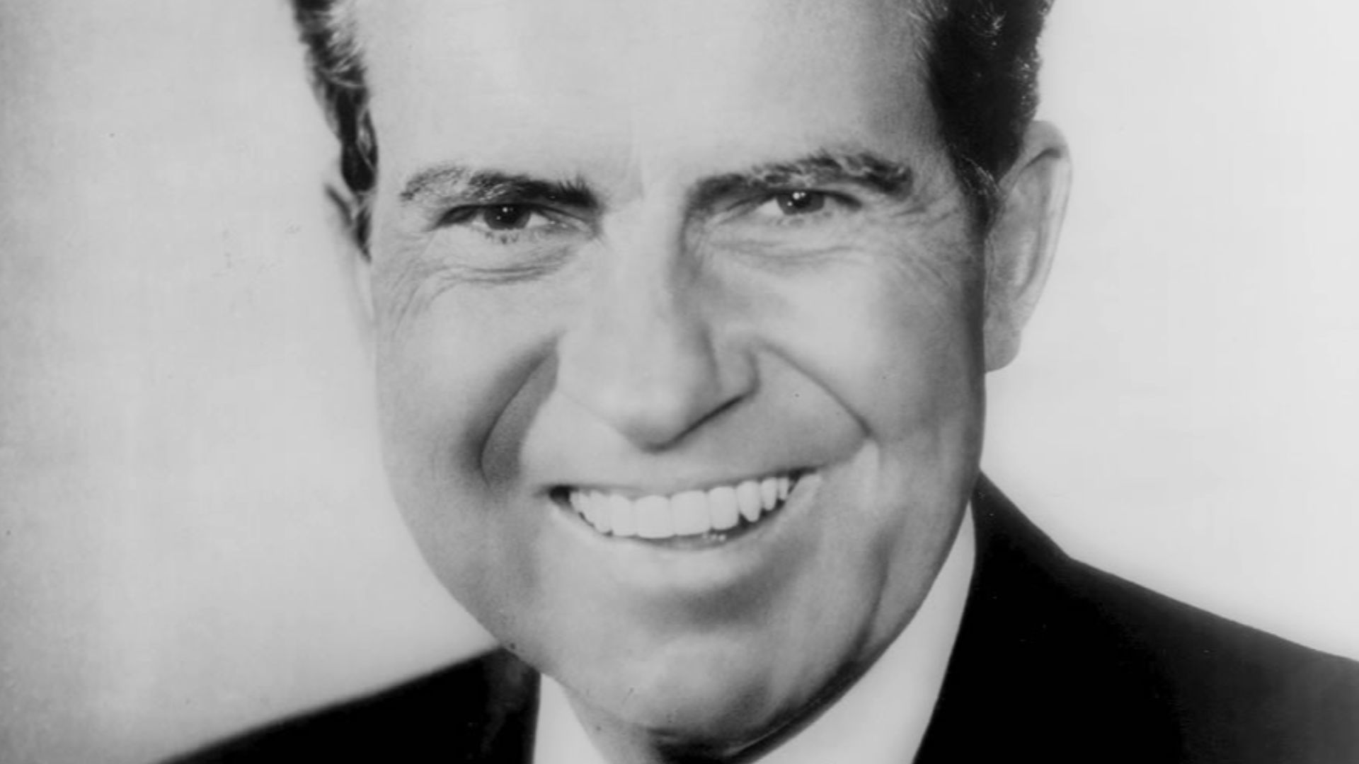 File:Richard Nixon, official bw photo, head and shoulders.jpg