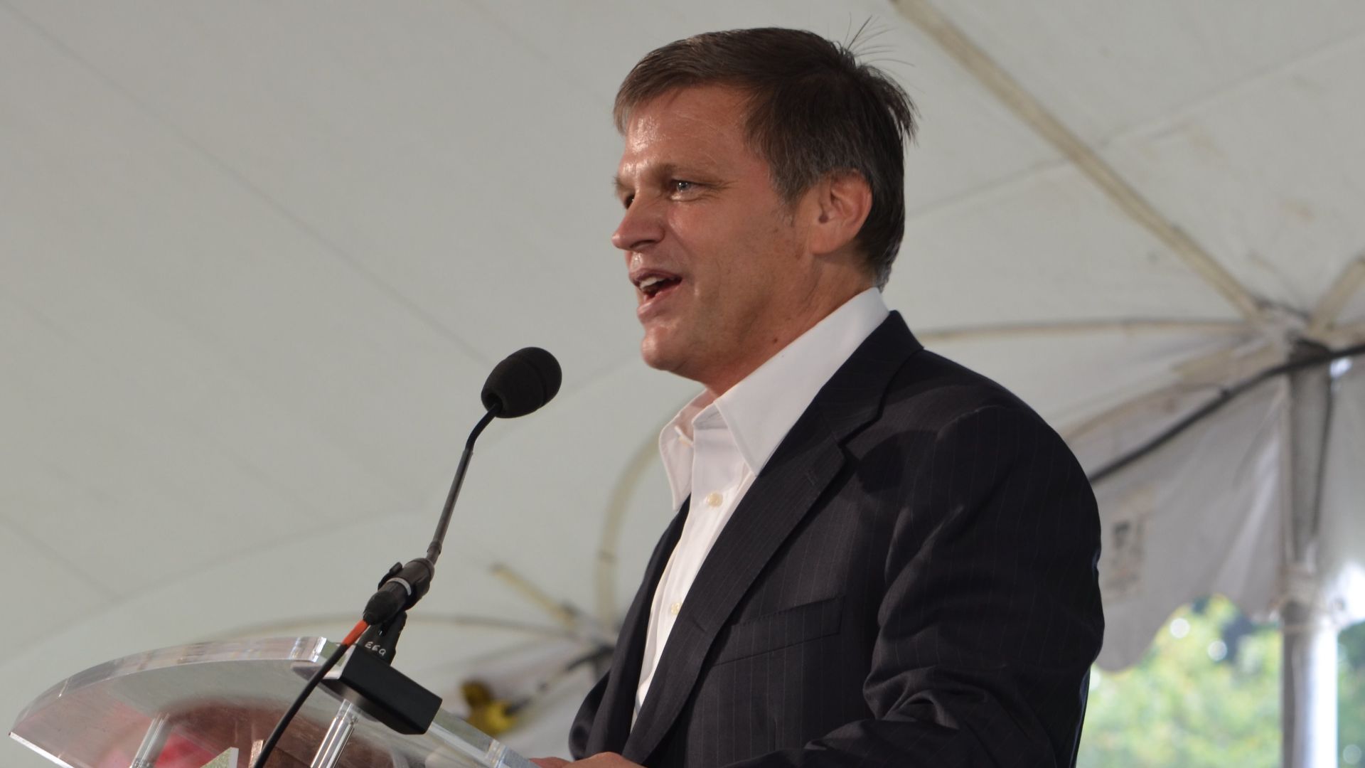 File:Douglas brinkley 8013895914.jpg