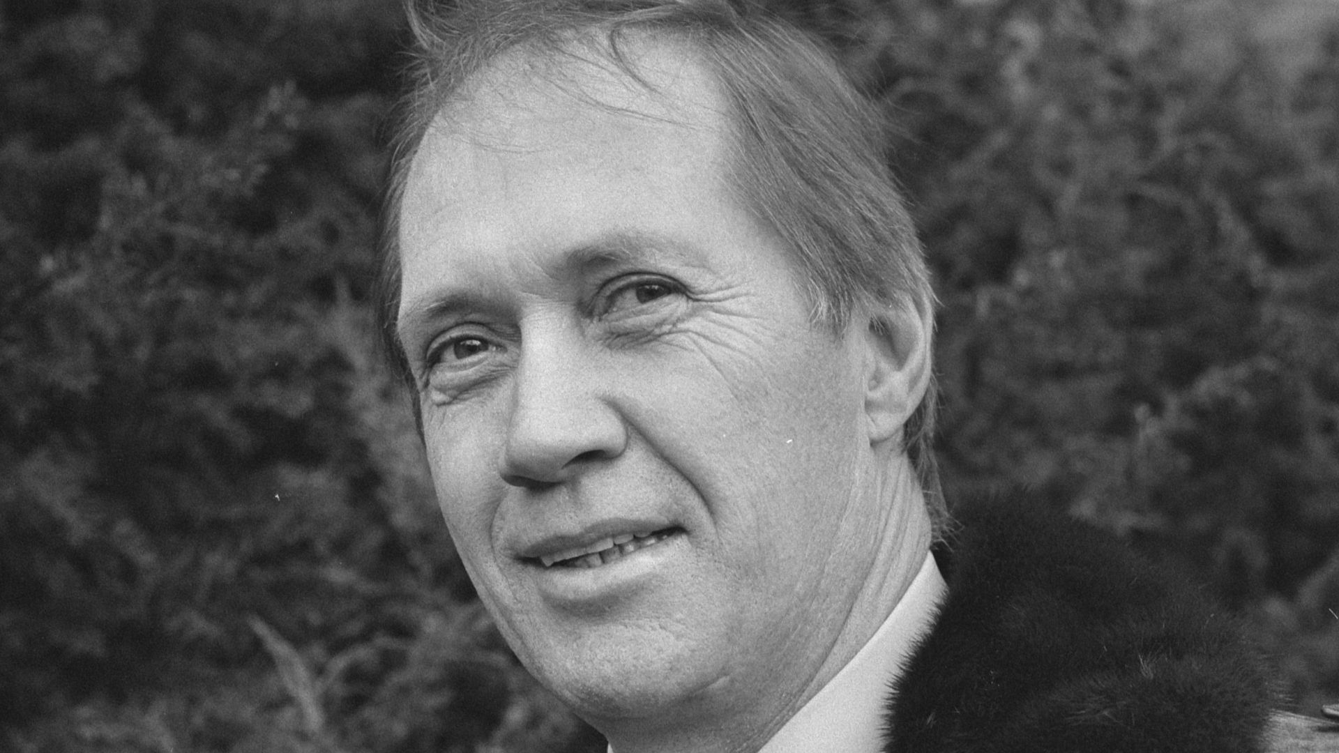 File:David Carradine 1987.jpg