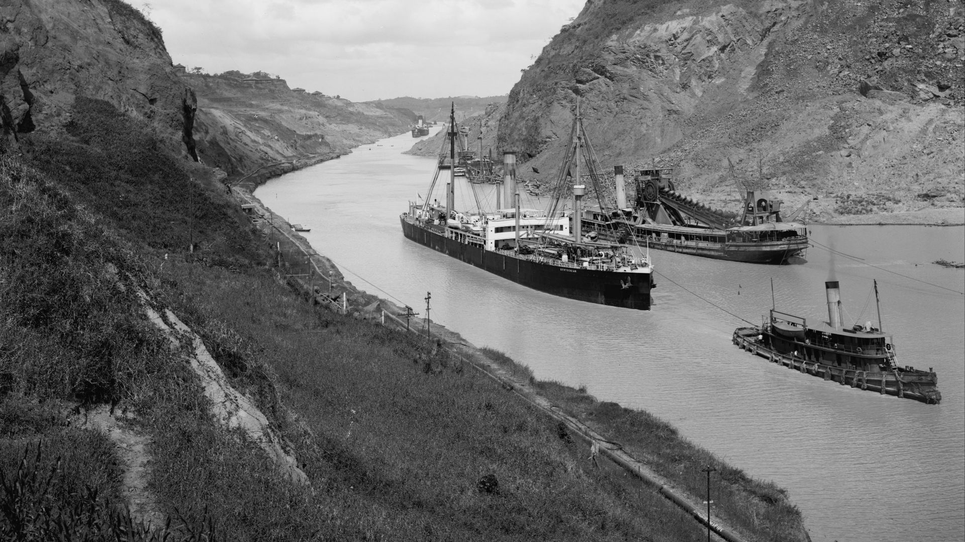 File:SS Kentuckian, Panama Canal.jpg