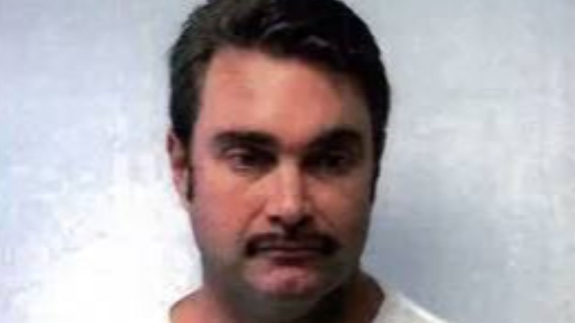File:Andrew Luster mugshot.jpg