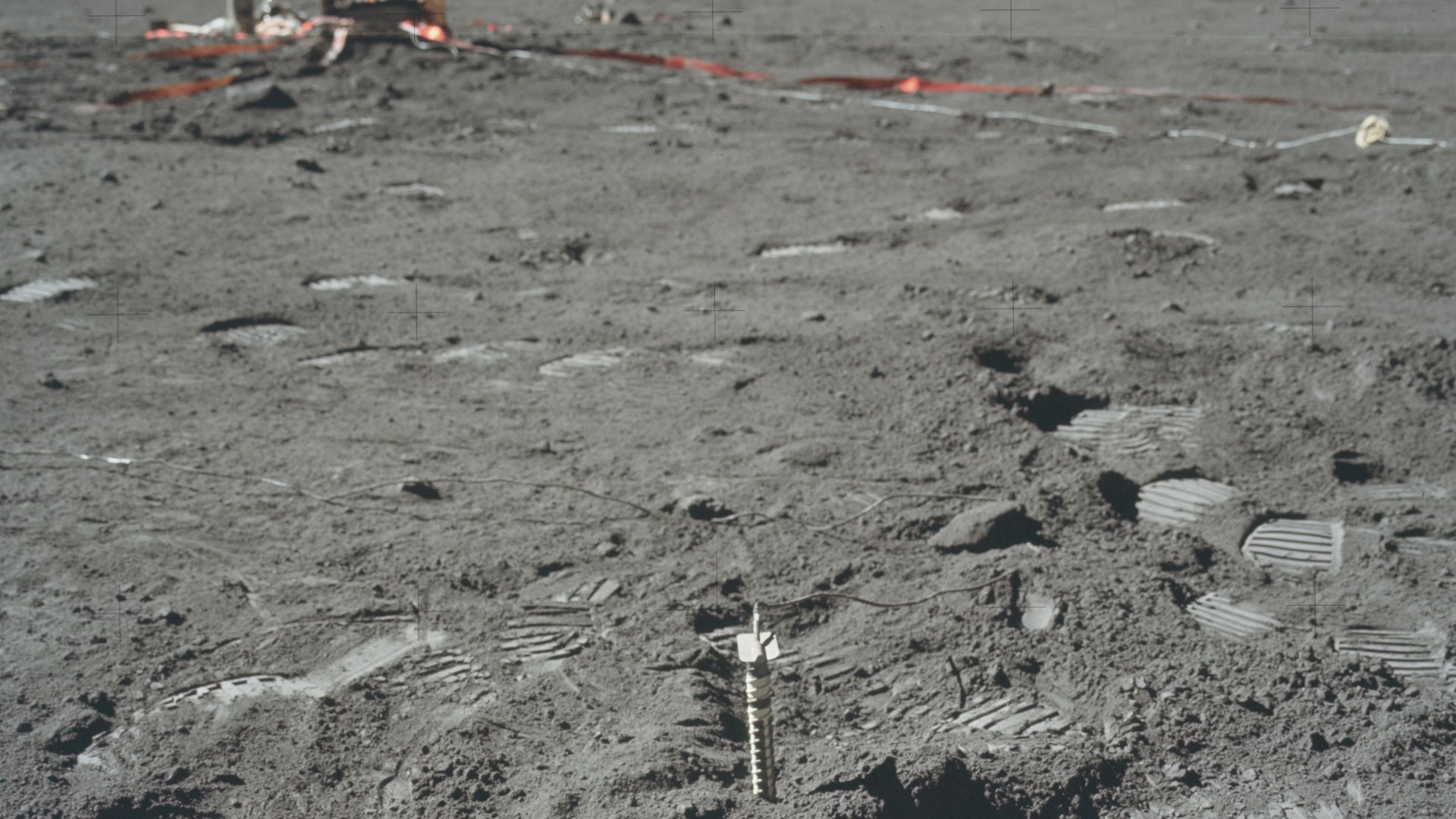 File:AS17-134-20494 (21058985793).jpg