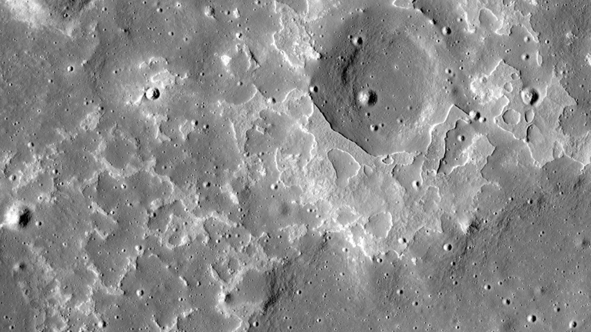 File:14284-Moon-Maskelyne-LRO-20141012.jpg